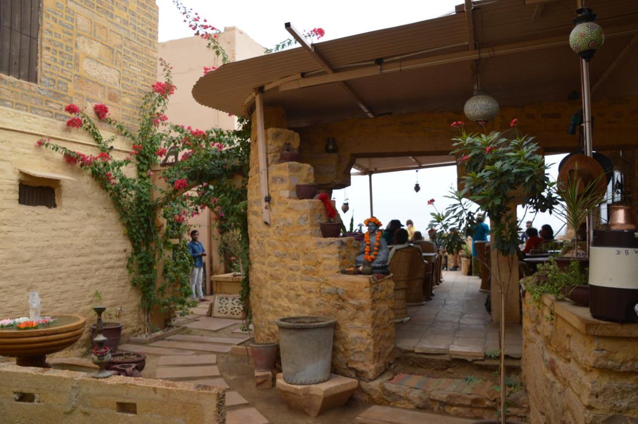 Hotel Desert Boy'S - Royal Stay On Fort Dzsaiszalmer Kültér fotó