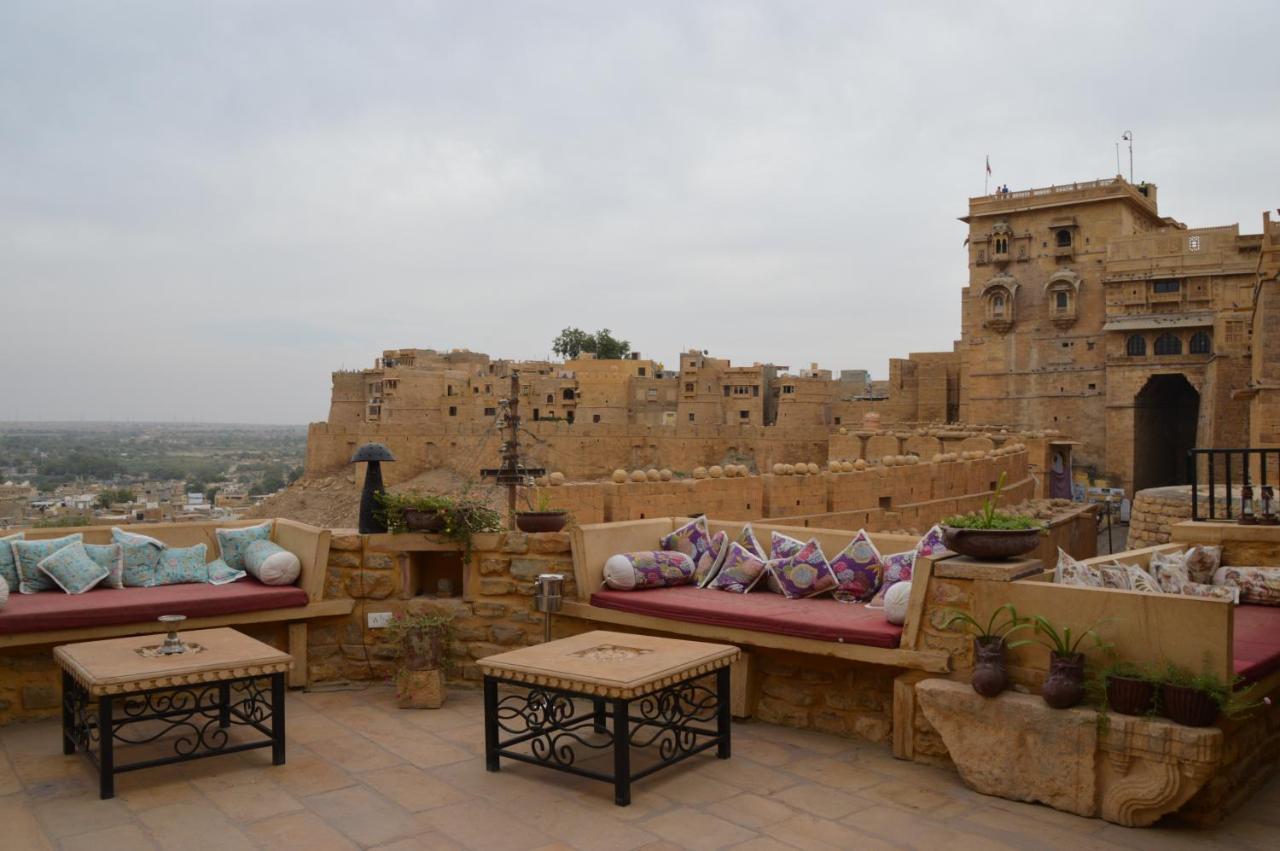 Hotel Desert Boy'S - Royal Stay On Fort Dzsaiszalmer Kültér fotó
